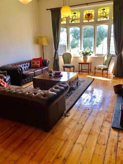 Holiday home Montreux On High Country Feel Just 5 Minutes From Geelong Cbd